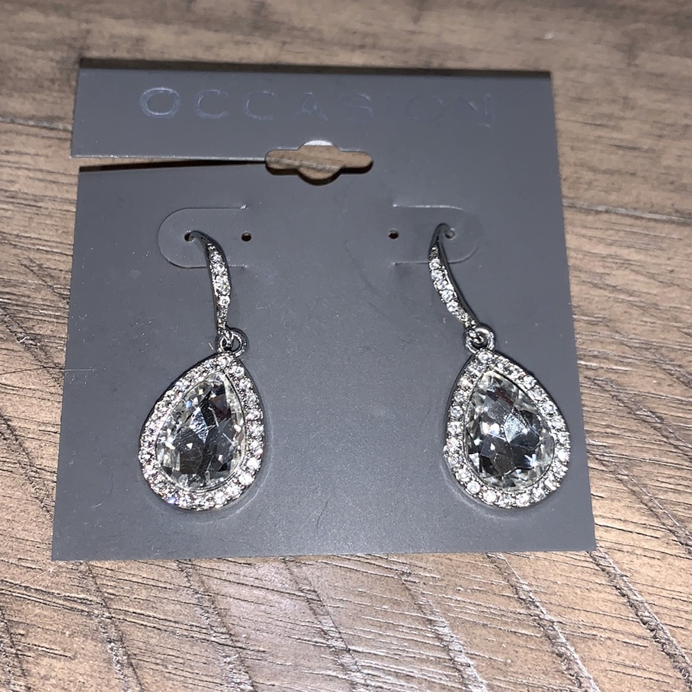 Sparkling silver cubic zirconia tear drop earrings